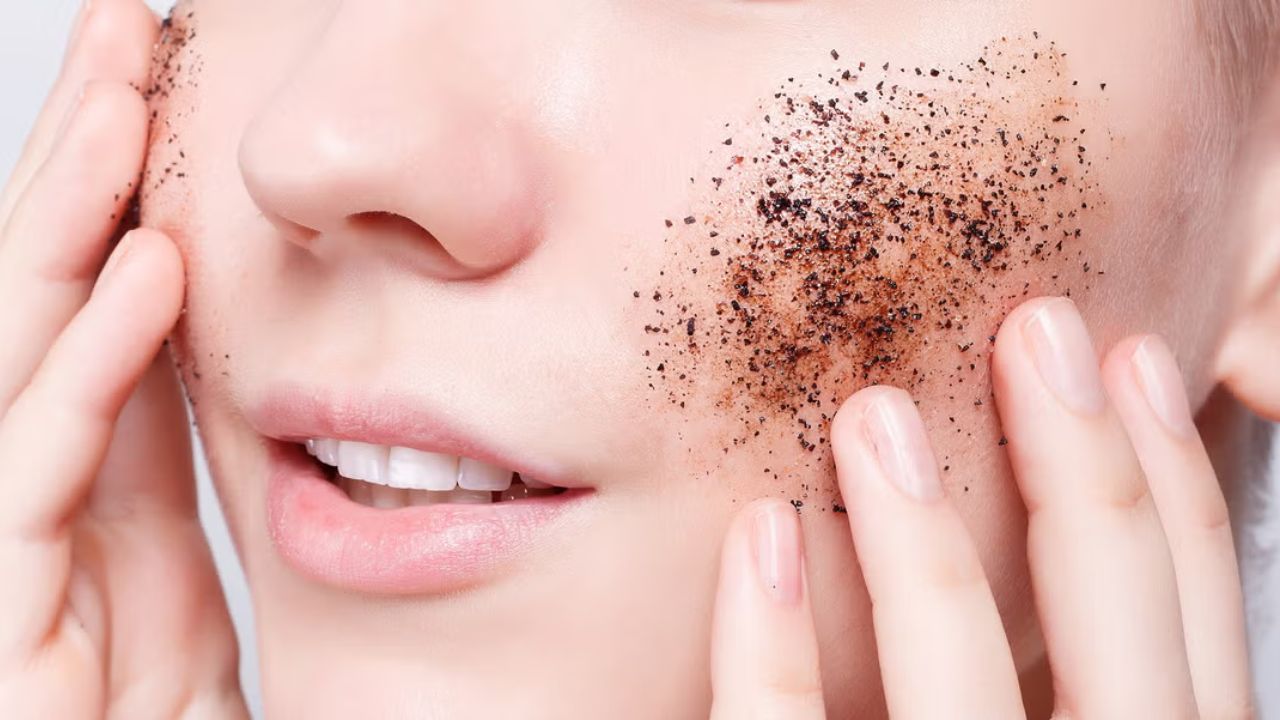 How to Make Body Scrub with Coffee